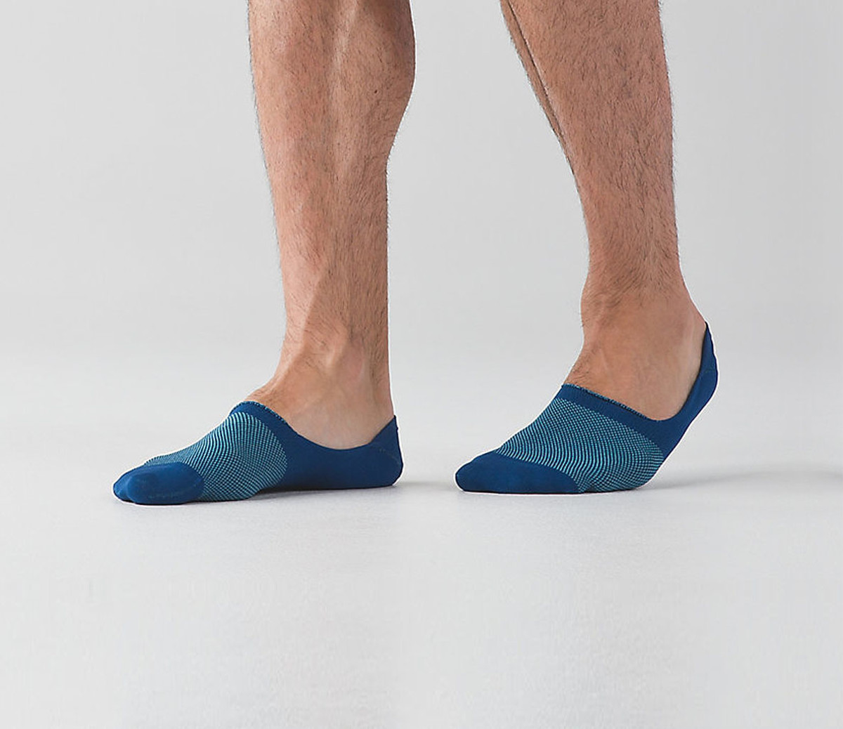 The Best Antimicrobial Socks for Men With Smelly Feet - Men's Journal