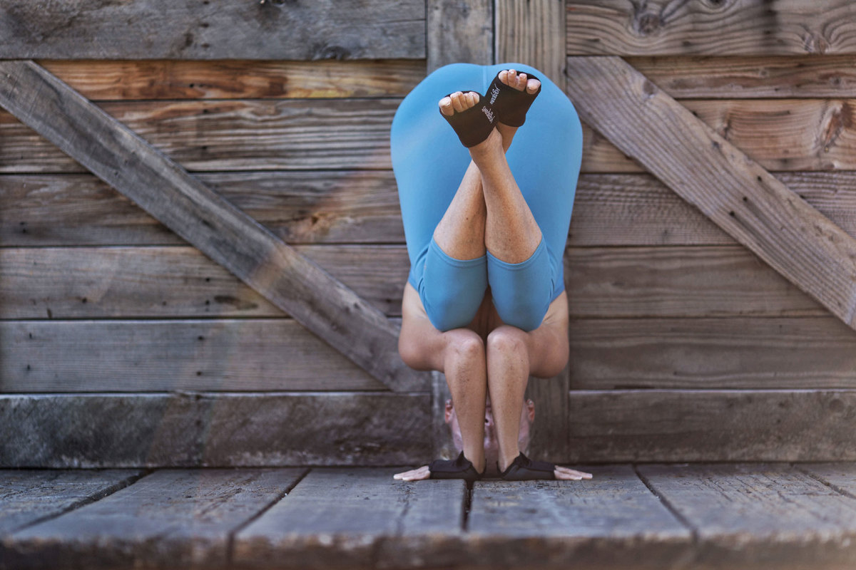 Putting Yoga Paws, the 'World's Smallest Yoga Mat' to the Test