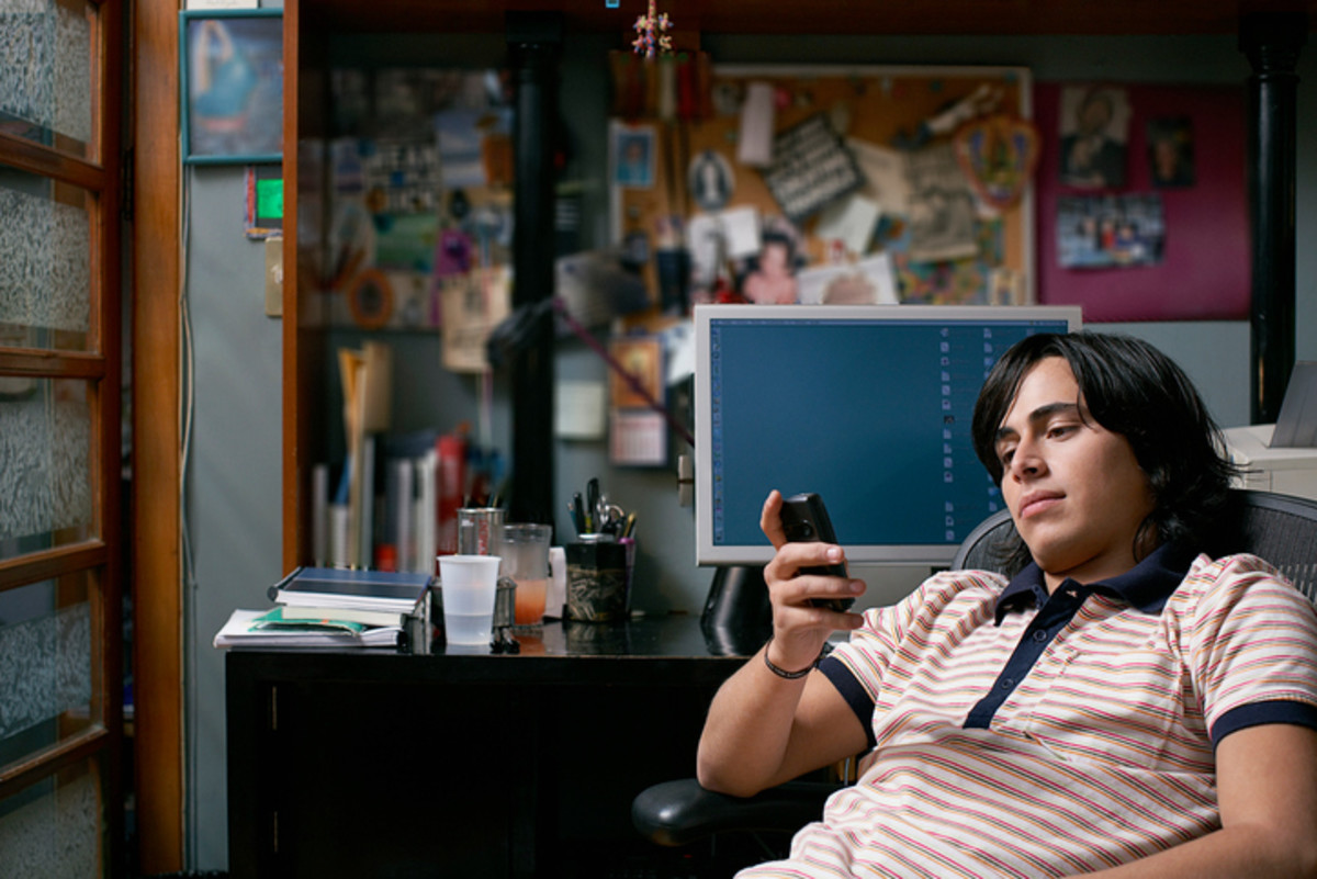 What Slouching Really Does to Your Body (And How to Fix It) Men's Journal