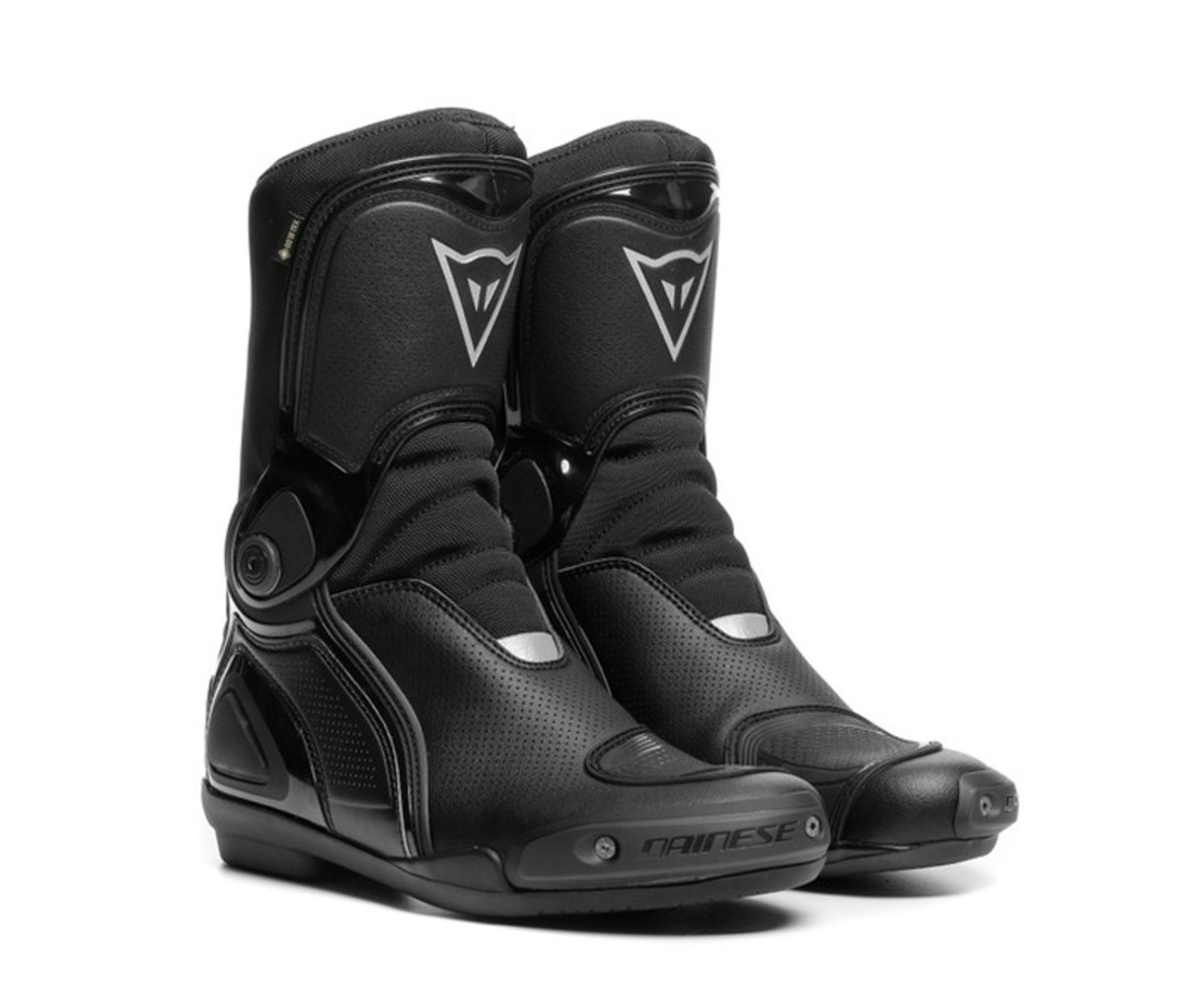 Best Motorcycle Gear for Men 2022 Men's Journal Men's Journal