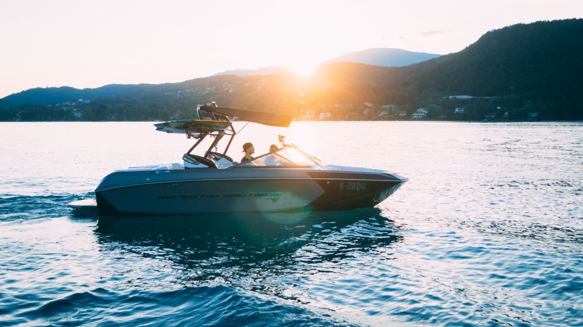 The Essential Boating Gear Guide for Summer 2021 Men's Journal Men's Journal