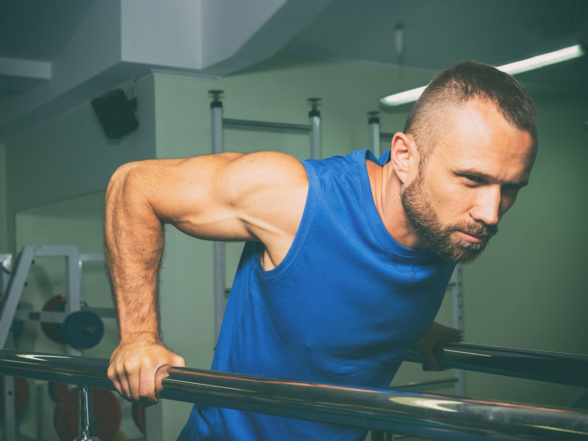 The workout to trash your triceps - Men's Journal