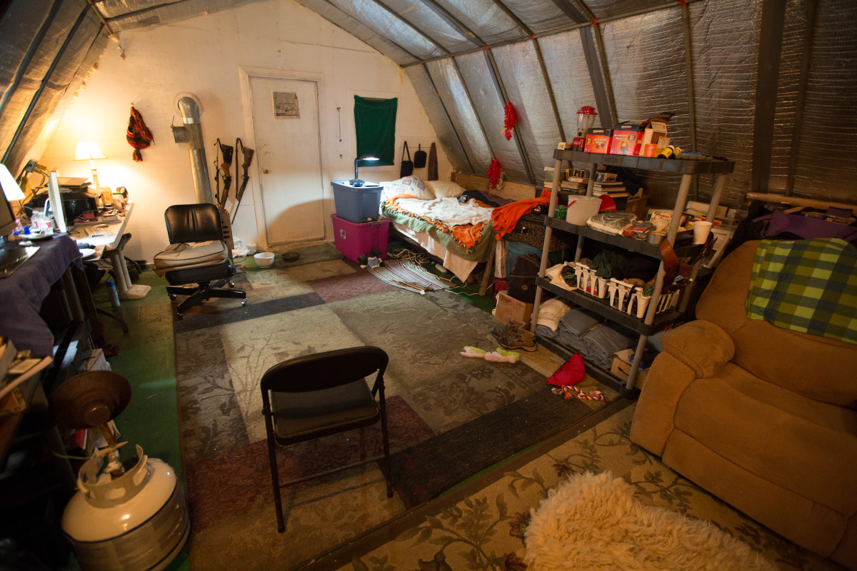 Living 'Life Below Zero' in Kavik, Alaska Men's Journal Men's Journal