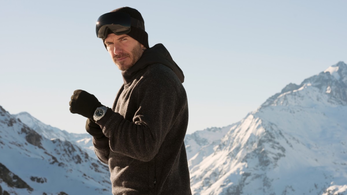 Watch David Beckham Snowboard Down a Massive Peak in the Alps - Men's ...