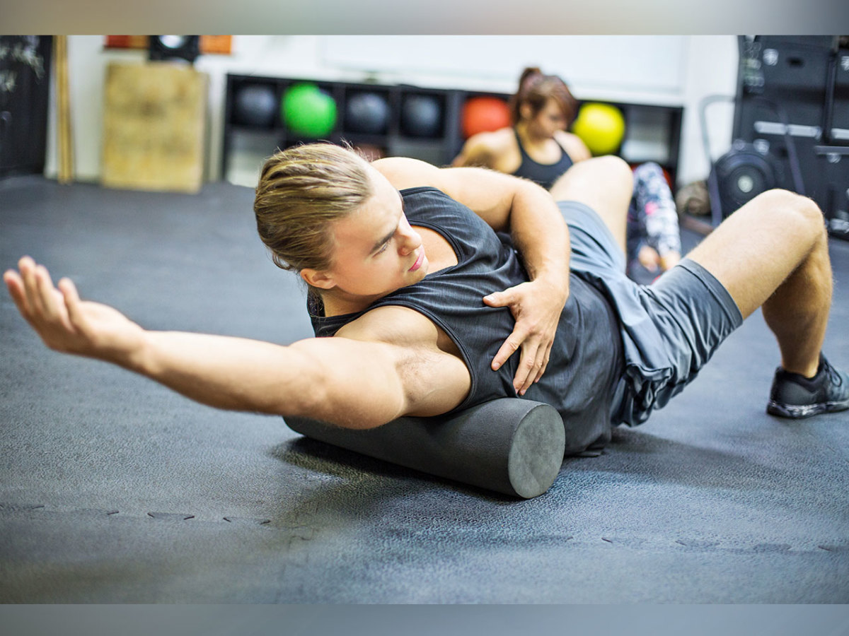 4 Foam Rolling Exercises that Will Help Any Office Worker