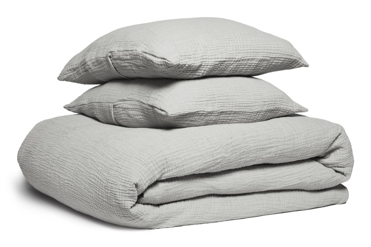 Parachute's Cloud Cotton Collection Is Its Softest, Coziest Yet Men's