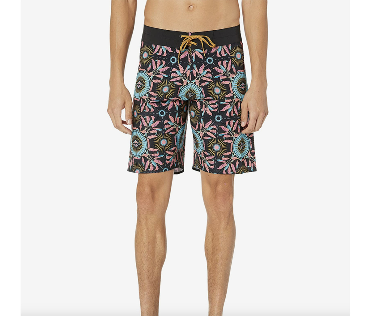 Get These Billabong Sundays Airlite Boardshorts for Your Trips to the ...