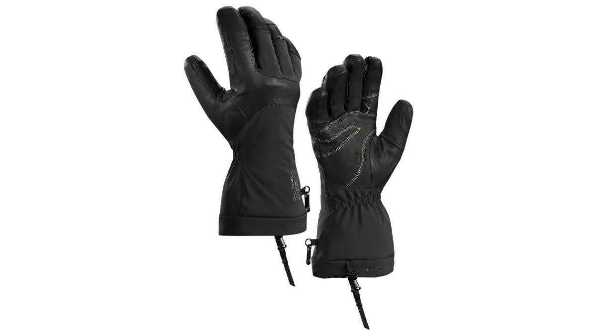 The Best Men's Winter Gloves for Running, Skiing, and More Men's Journal