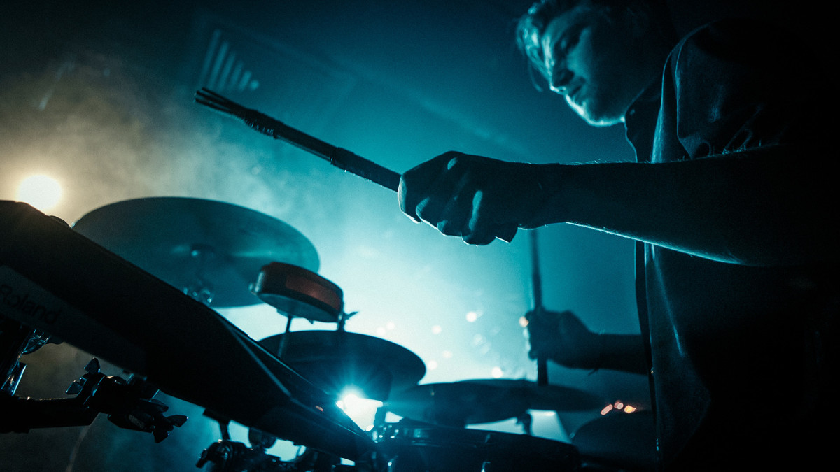 How You Can Strengthen Your Brain by Getting a Drum Kit Men's Journal