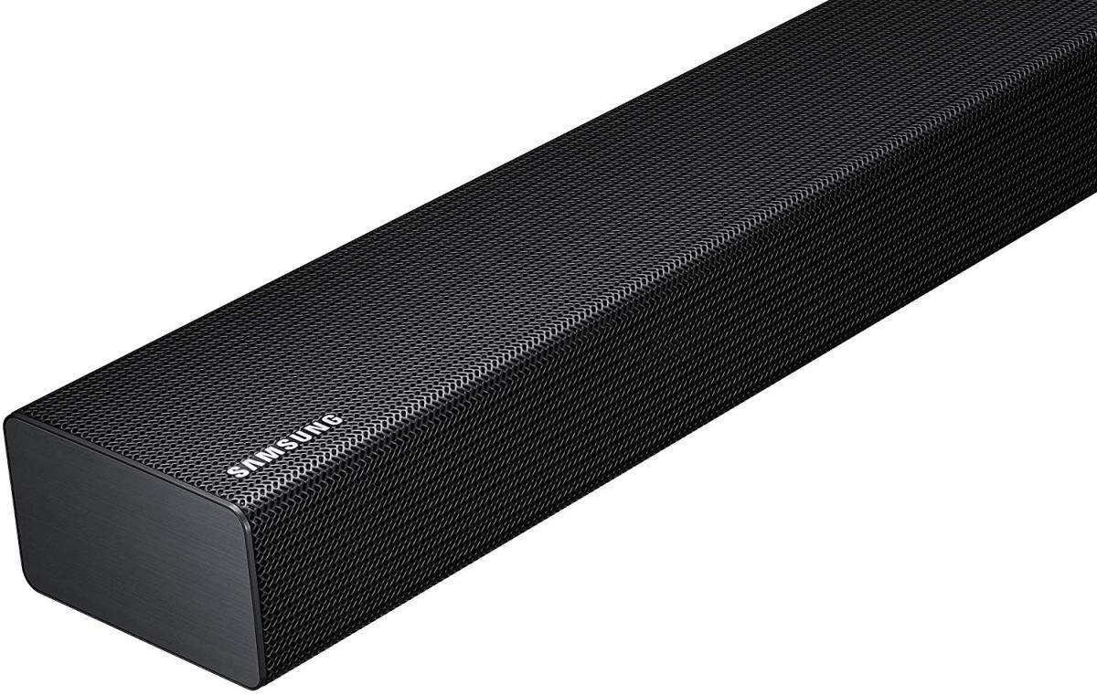 Take Advantage Of The Black Friday Deal On This Samsung Sound Bar Men