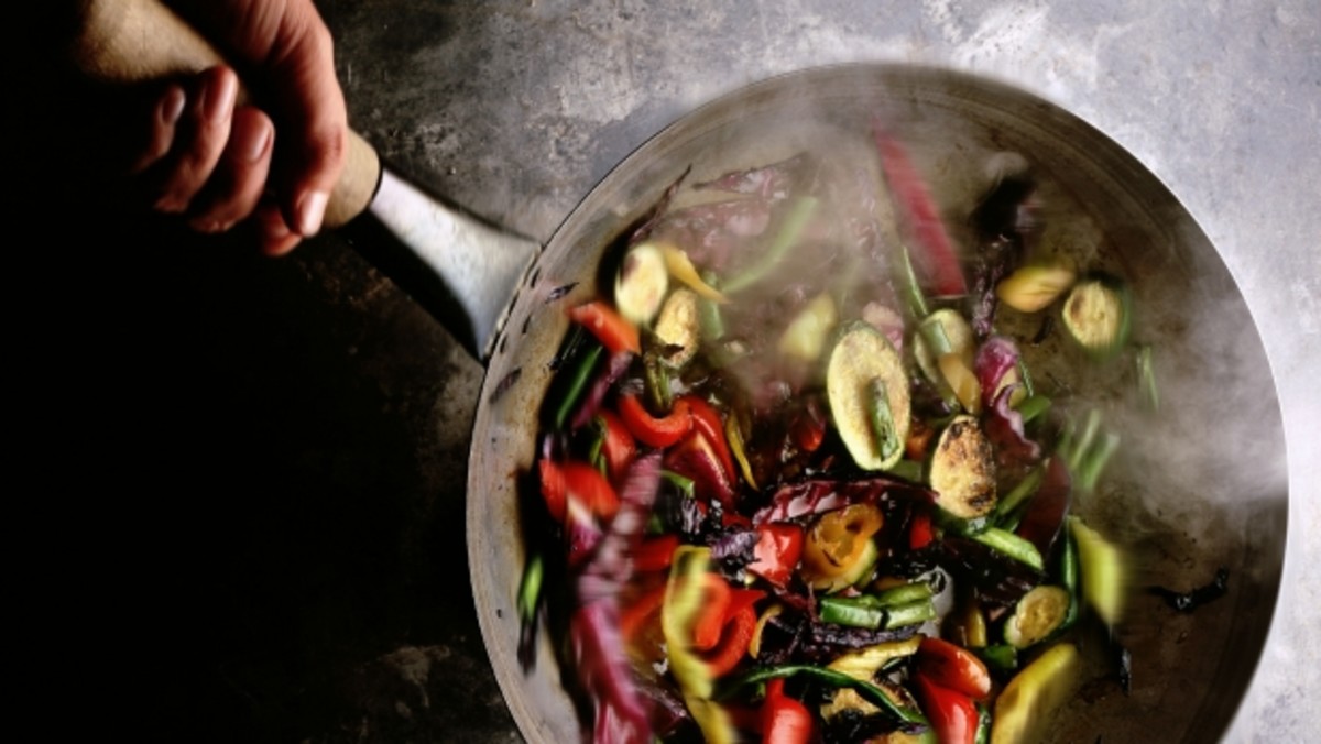 How to Make Perfect Stir-Fry - Men's Journal