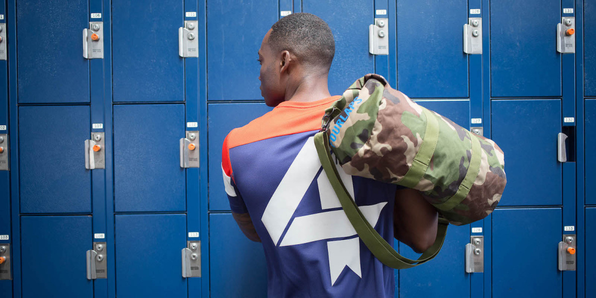 The Perfect Gym Bag Men's Journal