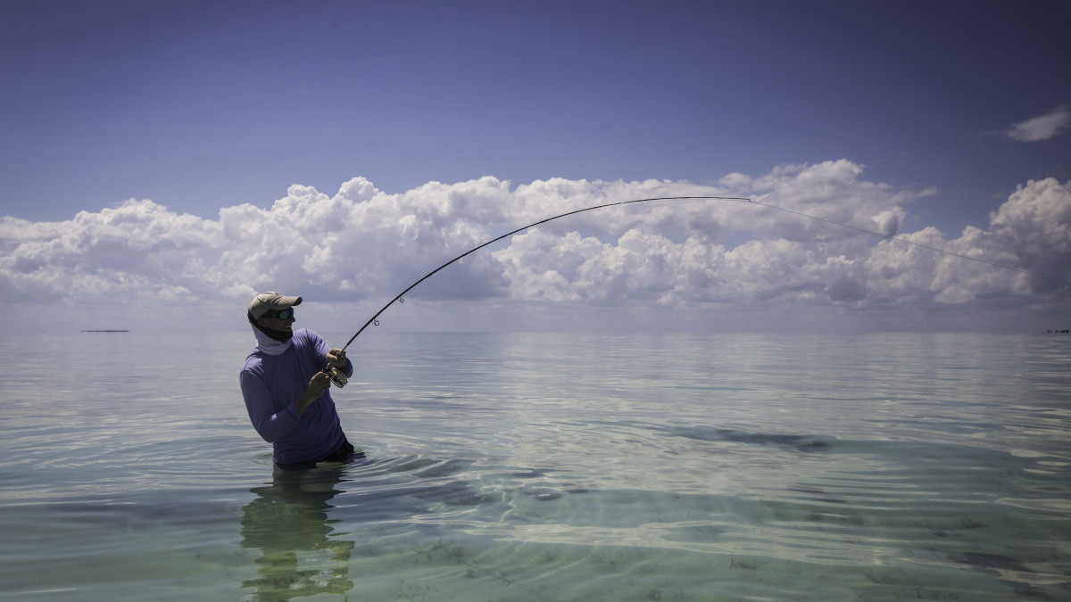 5 Essential Saltwater FlyFishing Tips, According to an Expert Men's