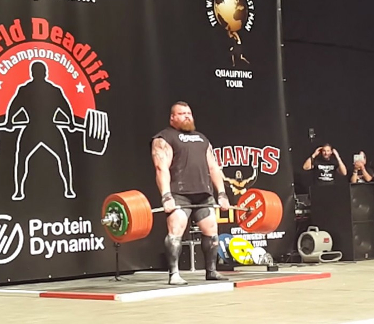 Watch Eddie Hall Set a New World Record With a 1,102Pound Deadlift