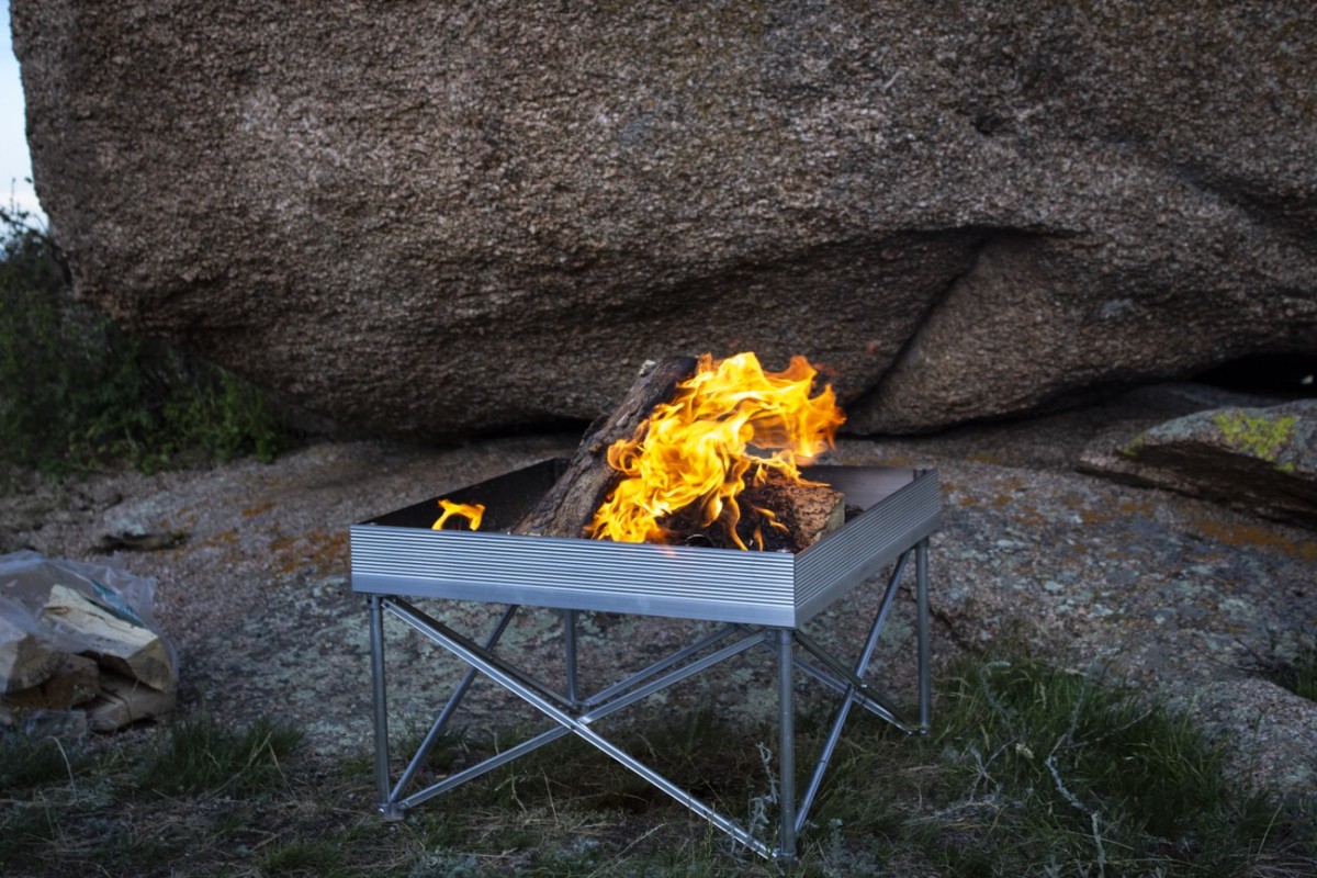 Review Fireside Outdoor PopUp Fire Pit Men's Journal