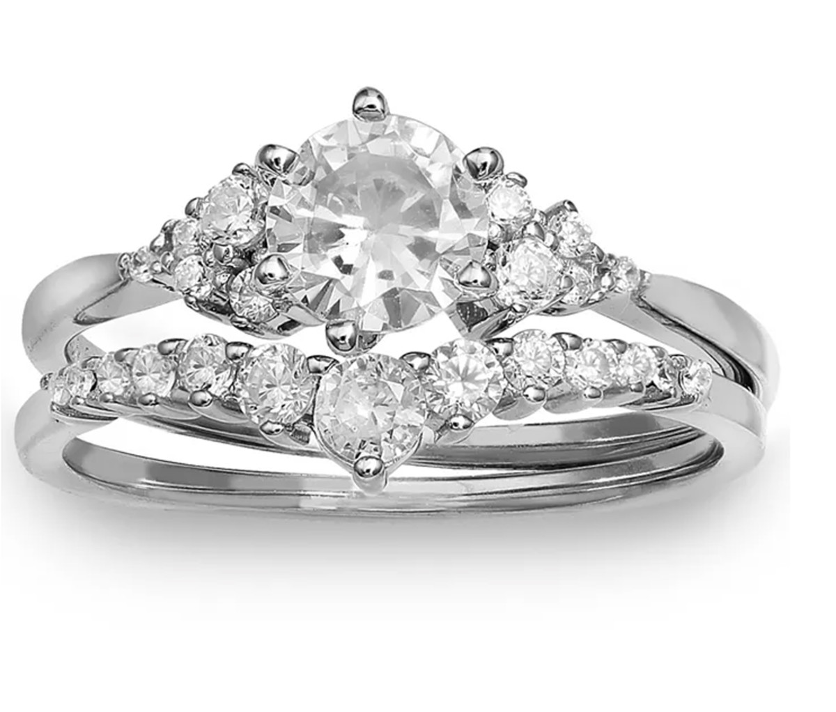 10 Reasons Why You Should Buy a Cubic Zirconia Engagement Ring - Satéur  Official