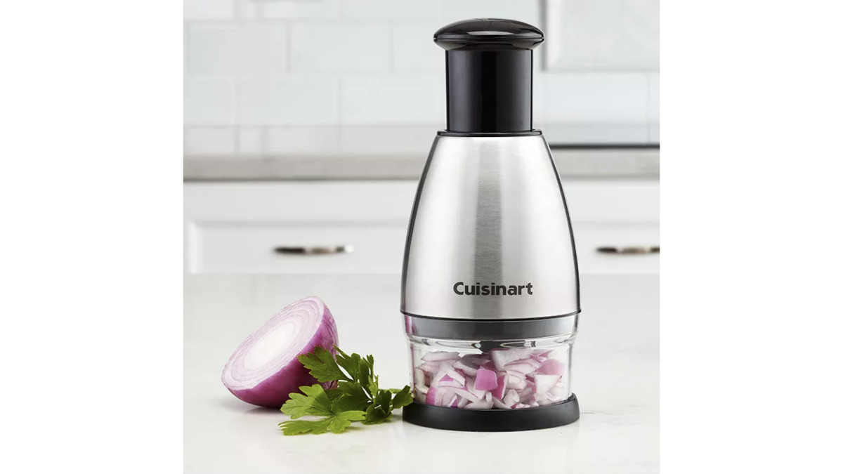 Meal Prep Gets A Lot Easier With This Cuisinart Handheld Chopper Men
