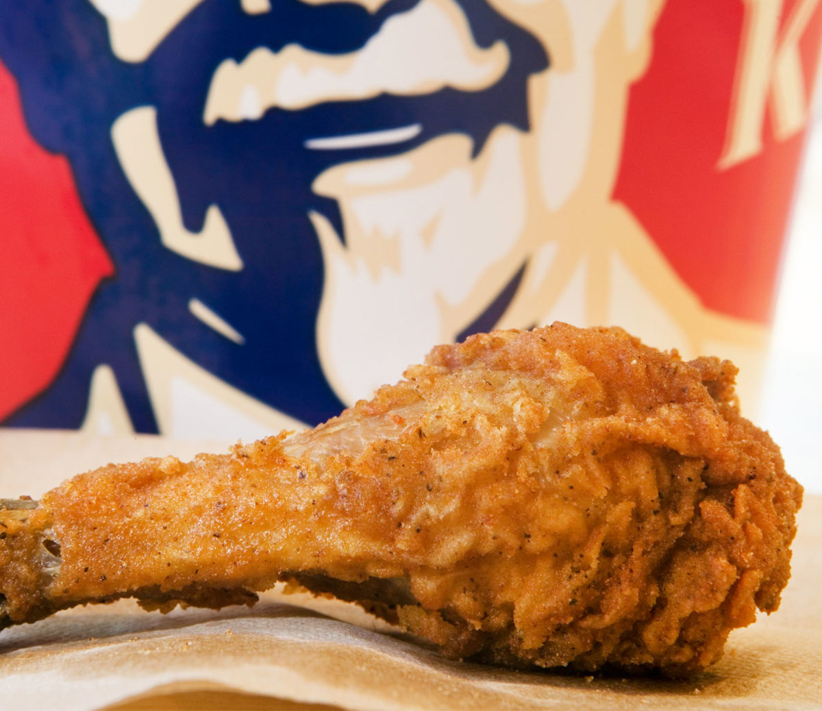 DOCTORS SAY FRIED CHICKEN IS GOOD FOR YOU doctors-say-fried-chicken-is-good-for-you