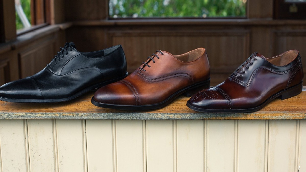 Shop Men Black Leather Semi Formal Shoes Online – Ezok Shoes