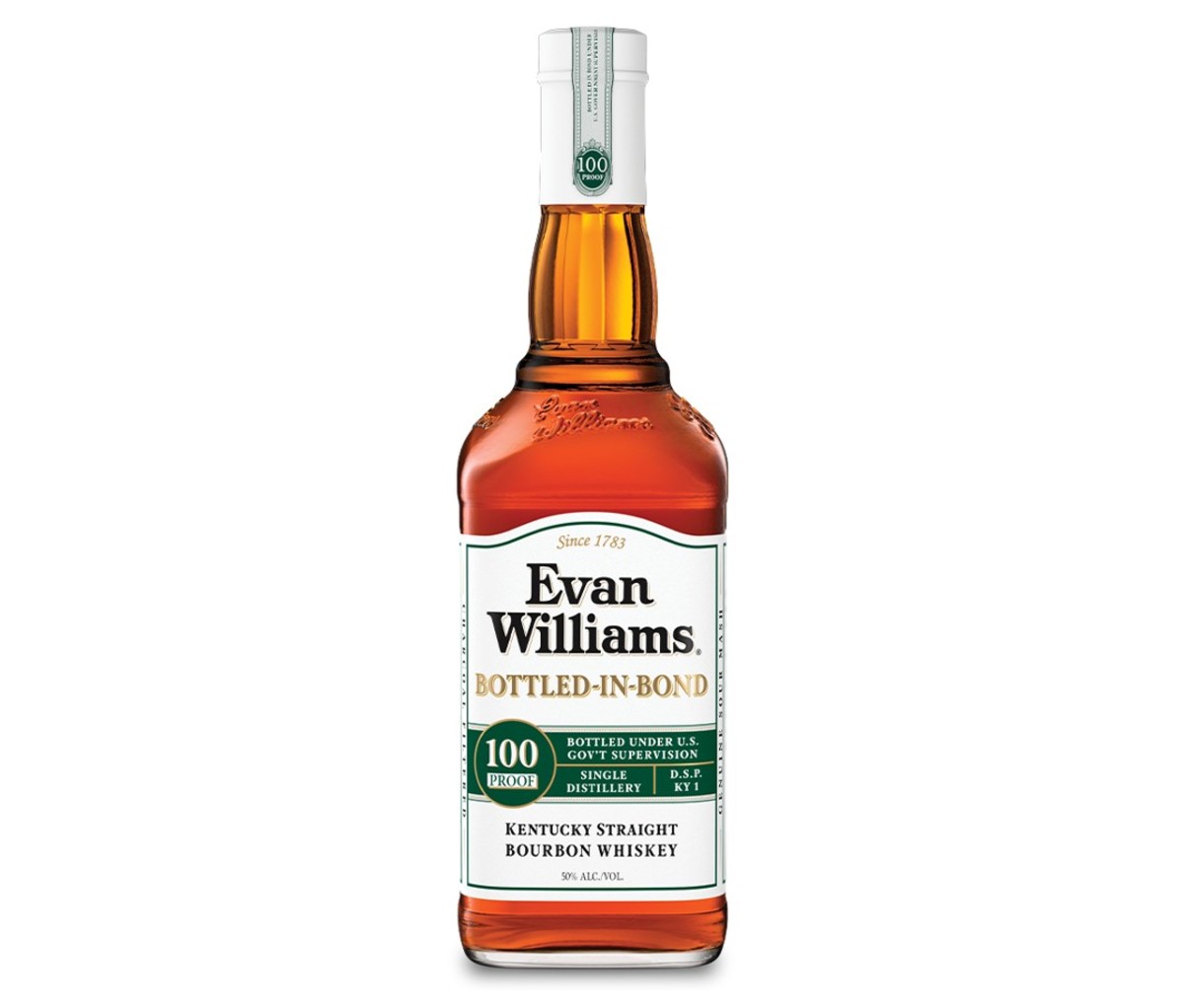 10 Best BottledinBond Bourbon to Drink Now Men's Journal Men's