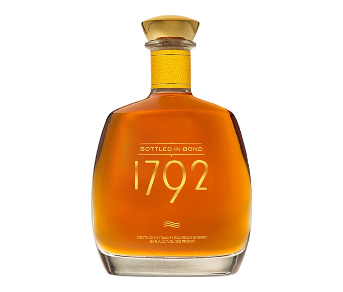 10 Best Bottled-in-Bond Bourbon to Drink Now | Men's Journal - Men's ...