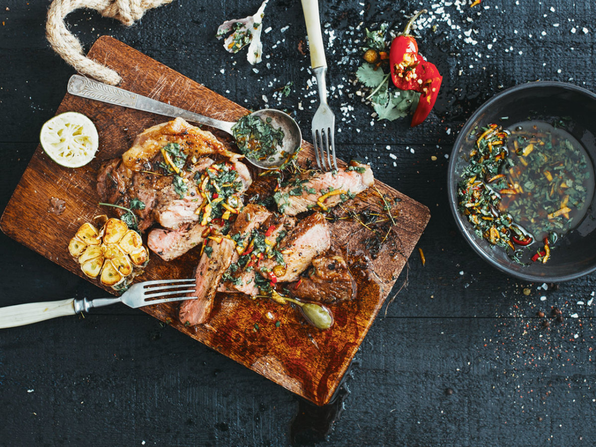 Want to Avoid Carcinogens When Grilling? Rub Meat with These 9 Powerful