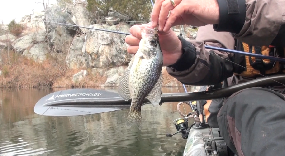KFVM9 Cold Water Crappie Jigging Jeff Little displays how to use