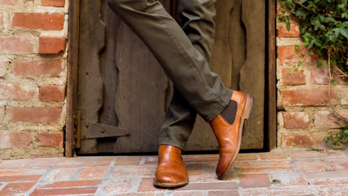 chelsea boots men outfit