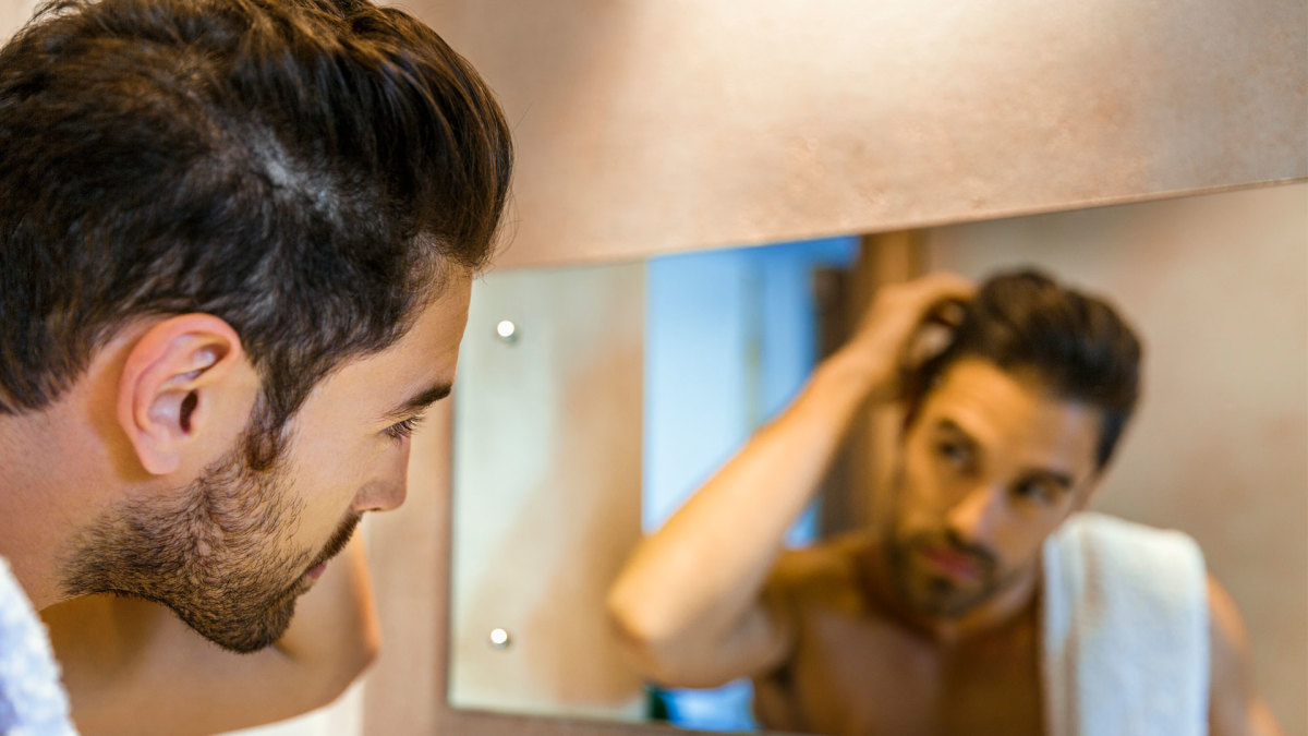 PRP for Hair Loss: How Your Own Plasma Can Help Regrow Thinning Hair -  Men's Journal