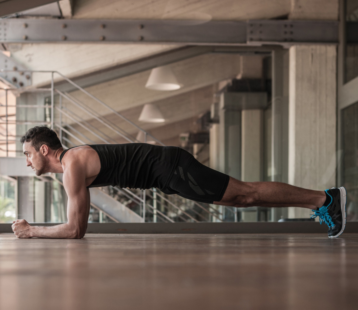 How to Do a Plank: Techniques, Benefits, Variations