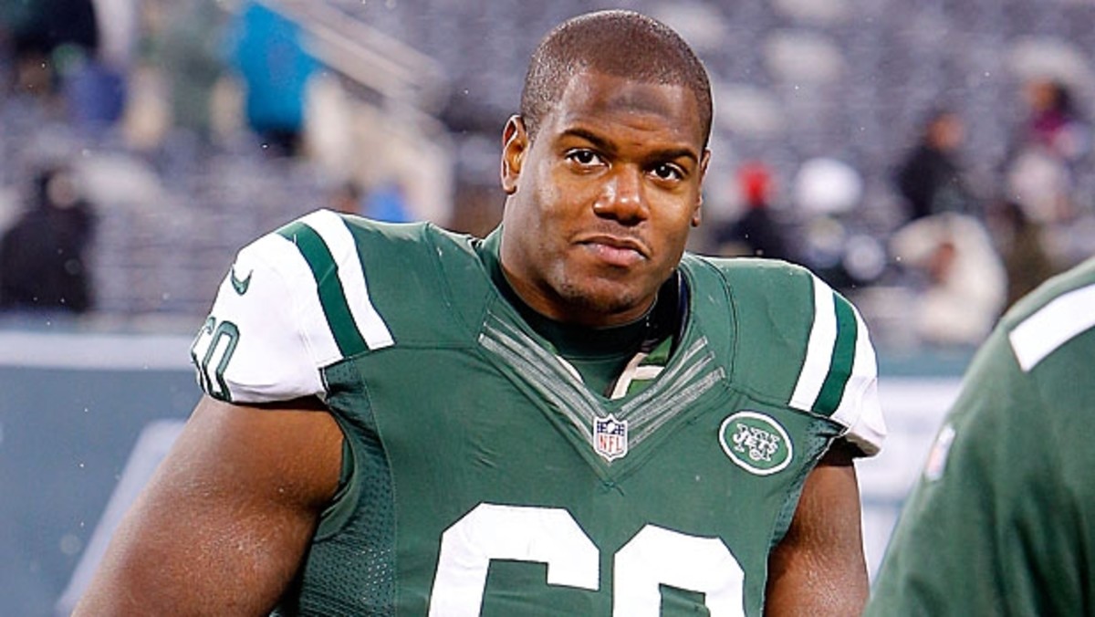 Jets Offensive Tackle D’Brickashaw Ferguson Is Always Learning - Men's Journal