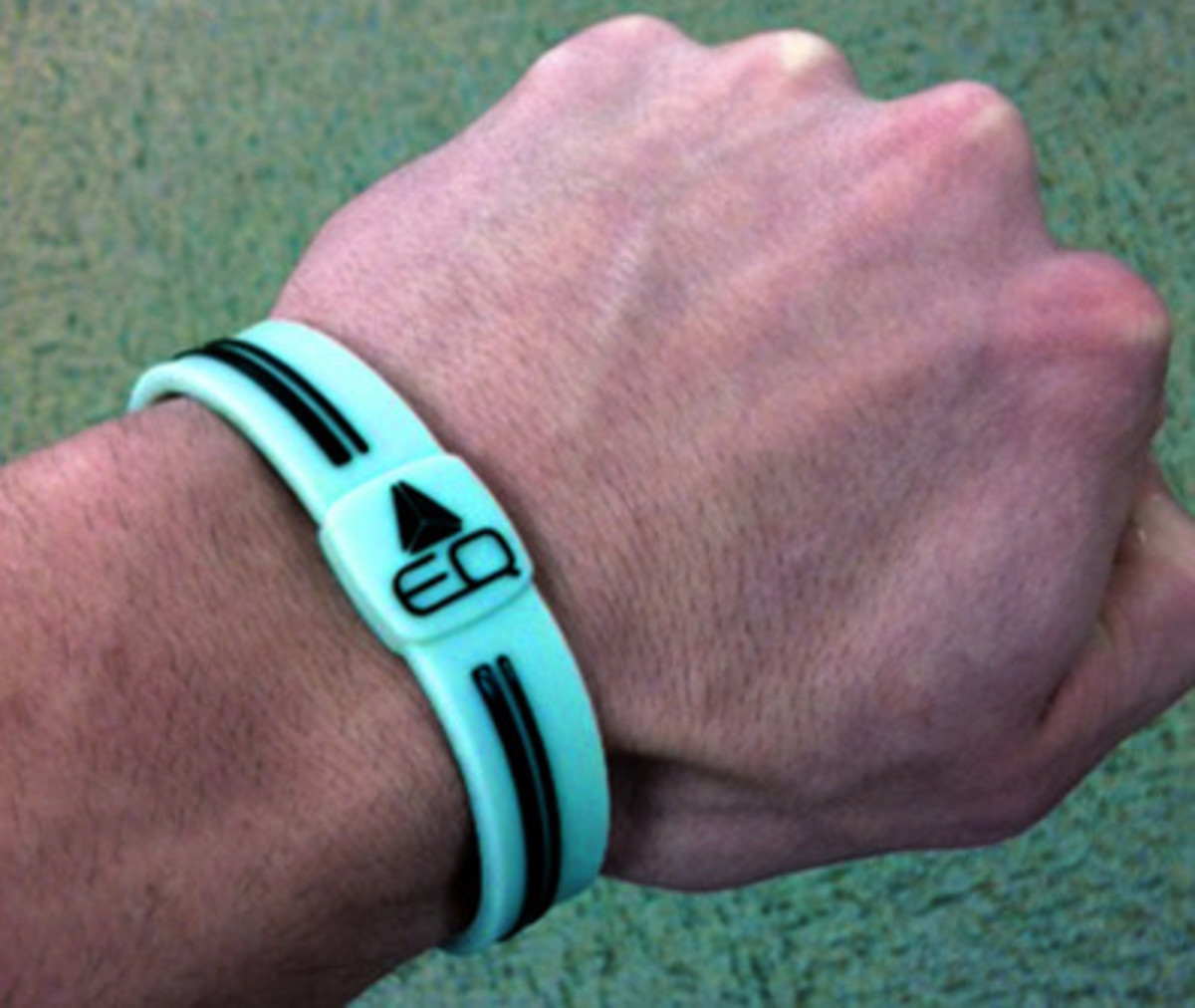 Balance xtreme power outlet wristband bracelet