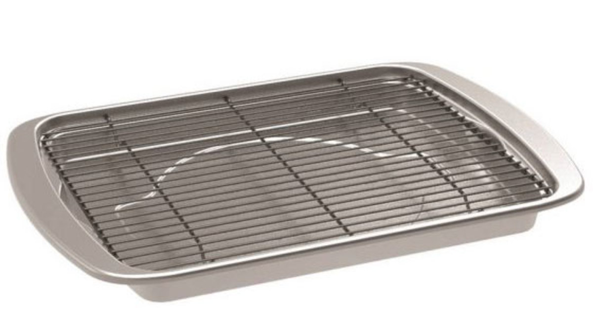 The Best Housewarming Gifts for Men With Bachelor Pads | Men's Journal