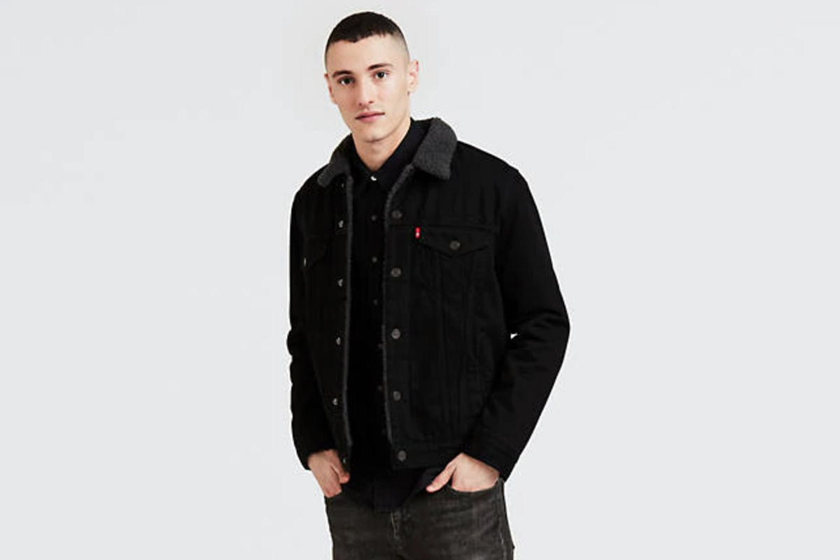 Mens levis sales black sherpa jacket
