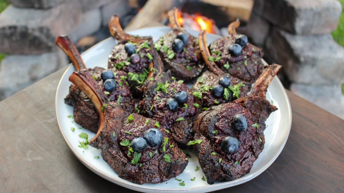 Campfire Cooking 101 How to Make Amazing Meals Over an Open Fire Men