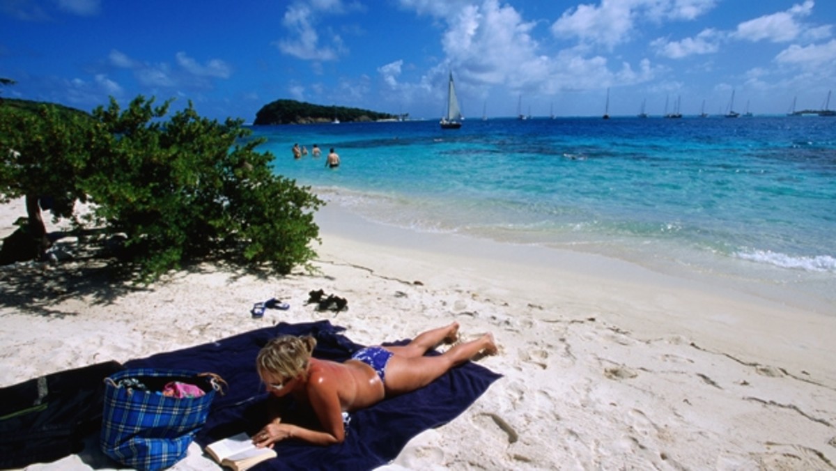 Summertime on the beach in Destin Florida Stock Photo - Alamy