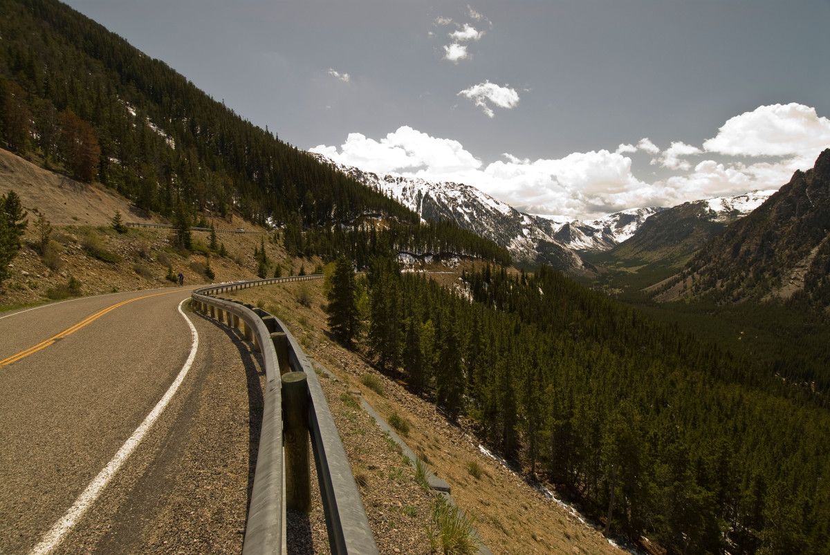 The 25 Best Cycling Roads in America Men's Journal
