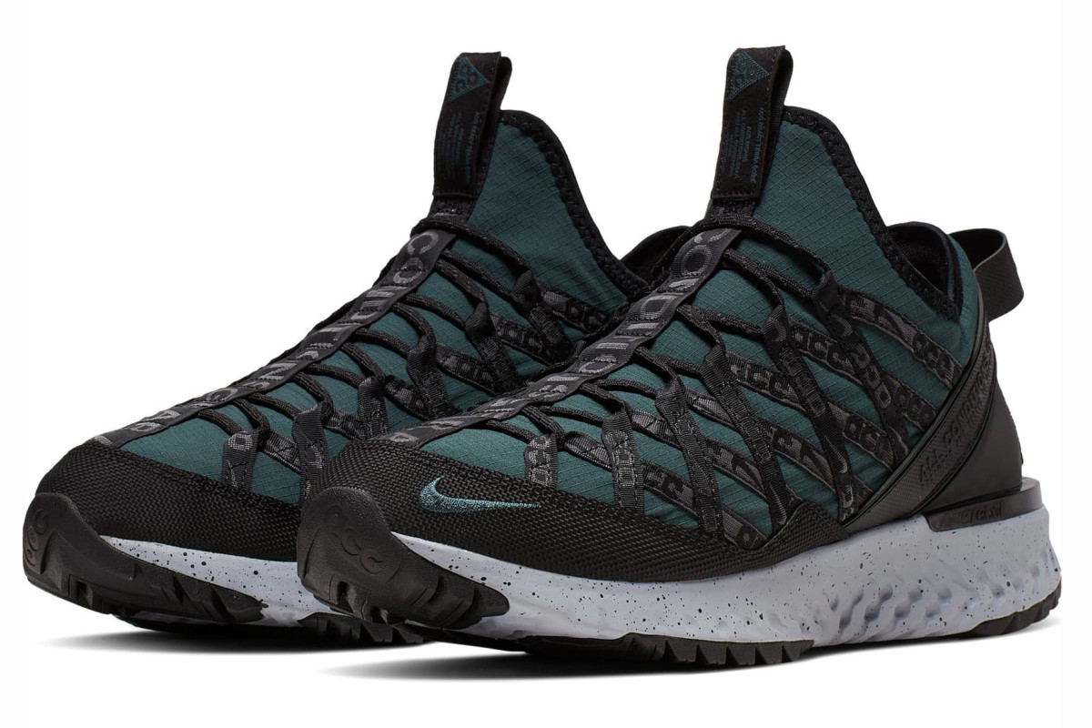 Nike path winter купить в москве. Nike ACG Winter. Nike ACG Sneakers. Nike Air ACG React Terra.