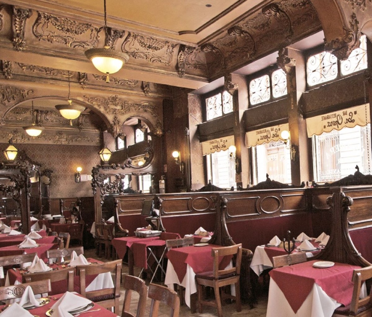 Best Bars in Mexico City, From Tequila Den to Paloma Palace Men's Journal