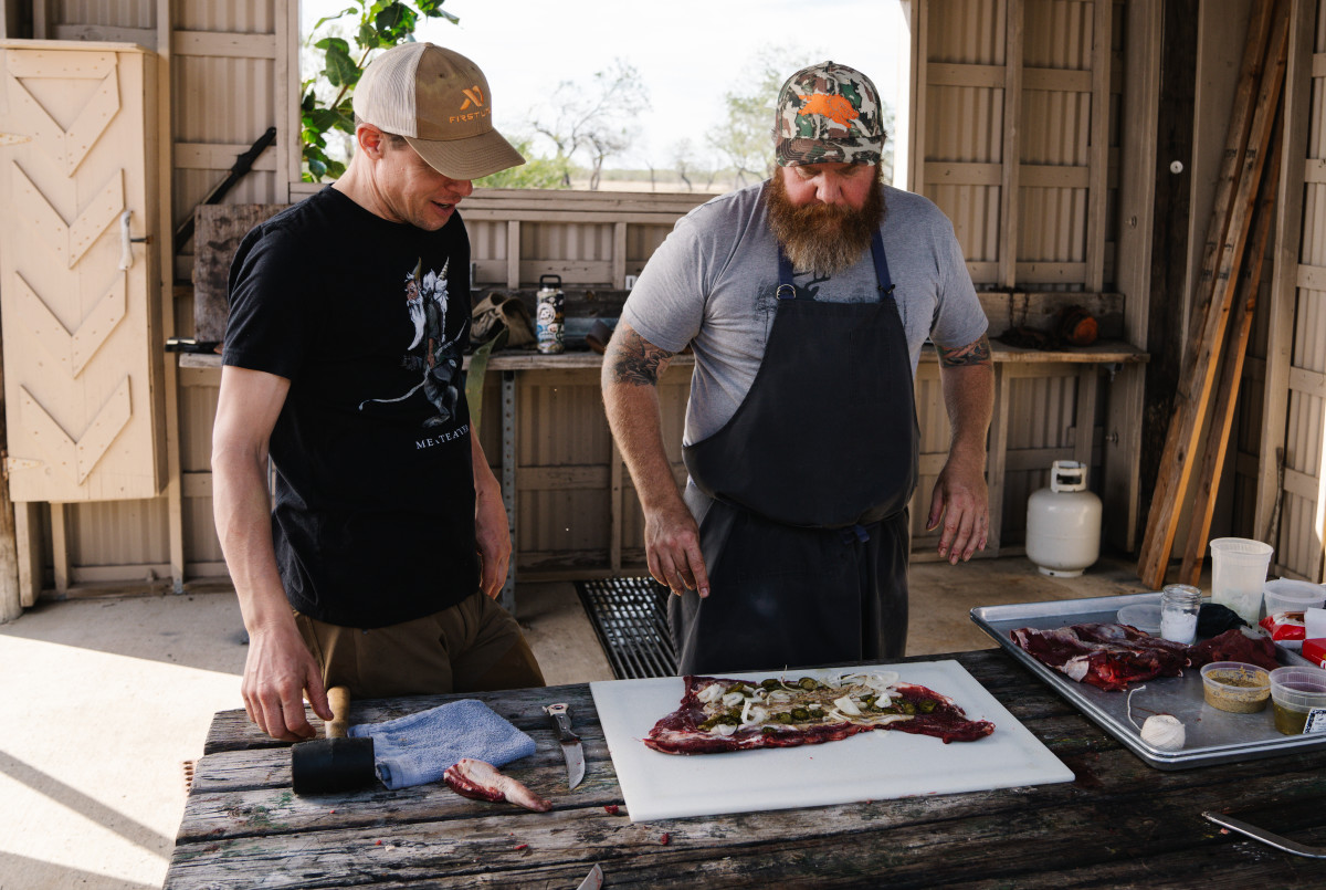 'MeatEater' Host Steve Rinella Is Reshaping the Hunting Narrative Men