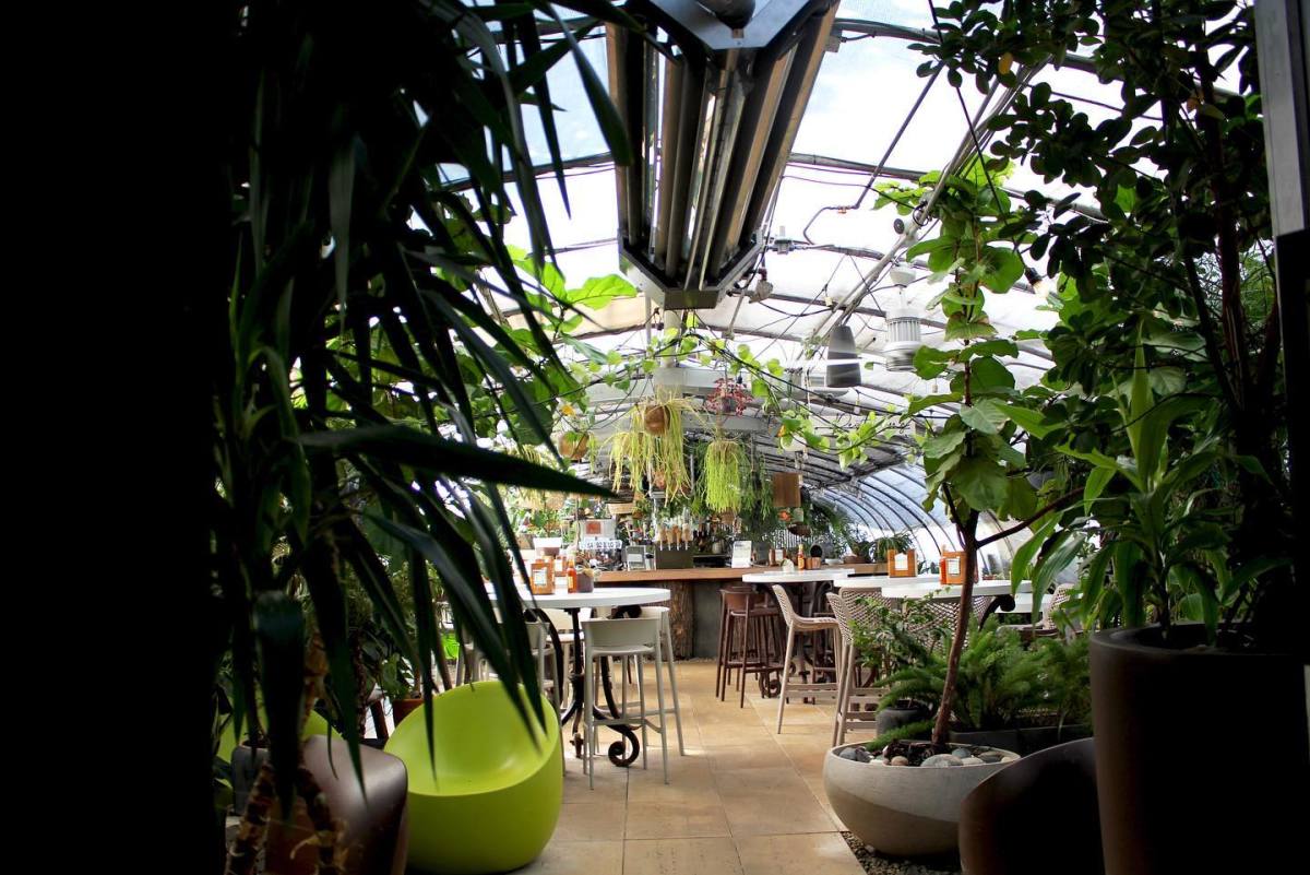 10 Best Themed Bars in America Men's Journal