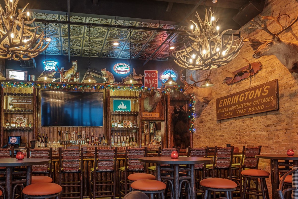 10 Best Themed Bars in America Men's Journal