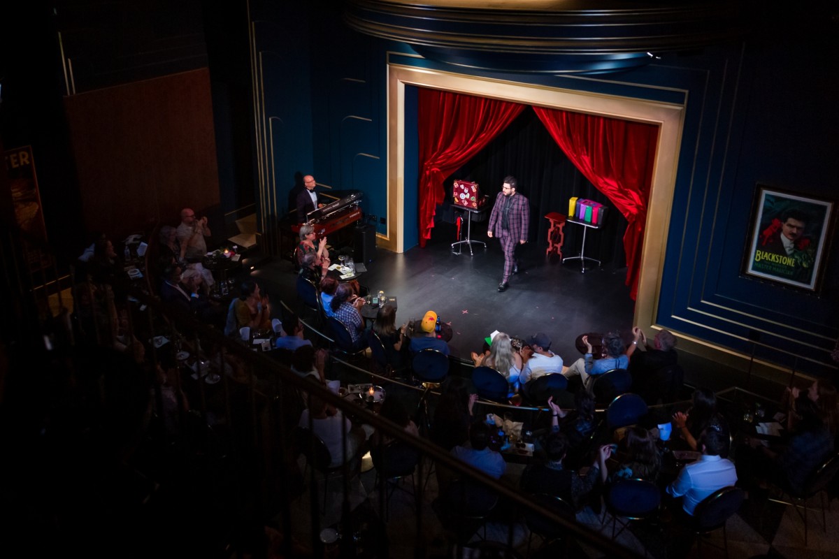 10 Best Themed Bars in America Men's Journal