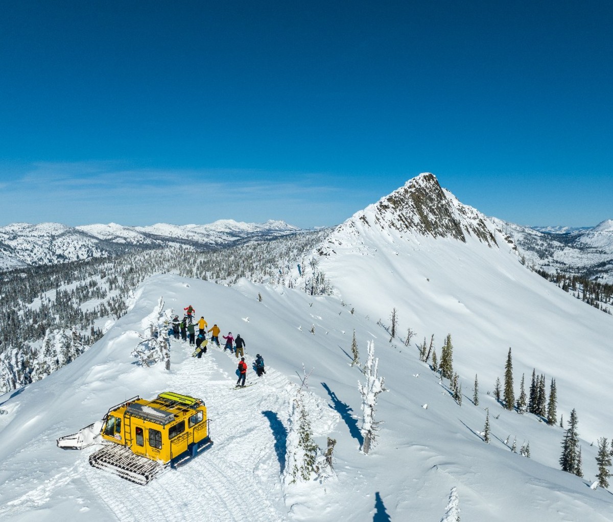 7 Best Snowcat Skiing Operators in the U.S. for Pristine Powder Men's Journal