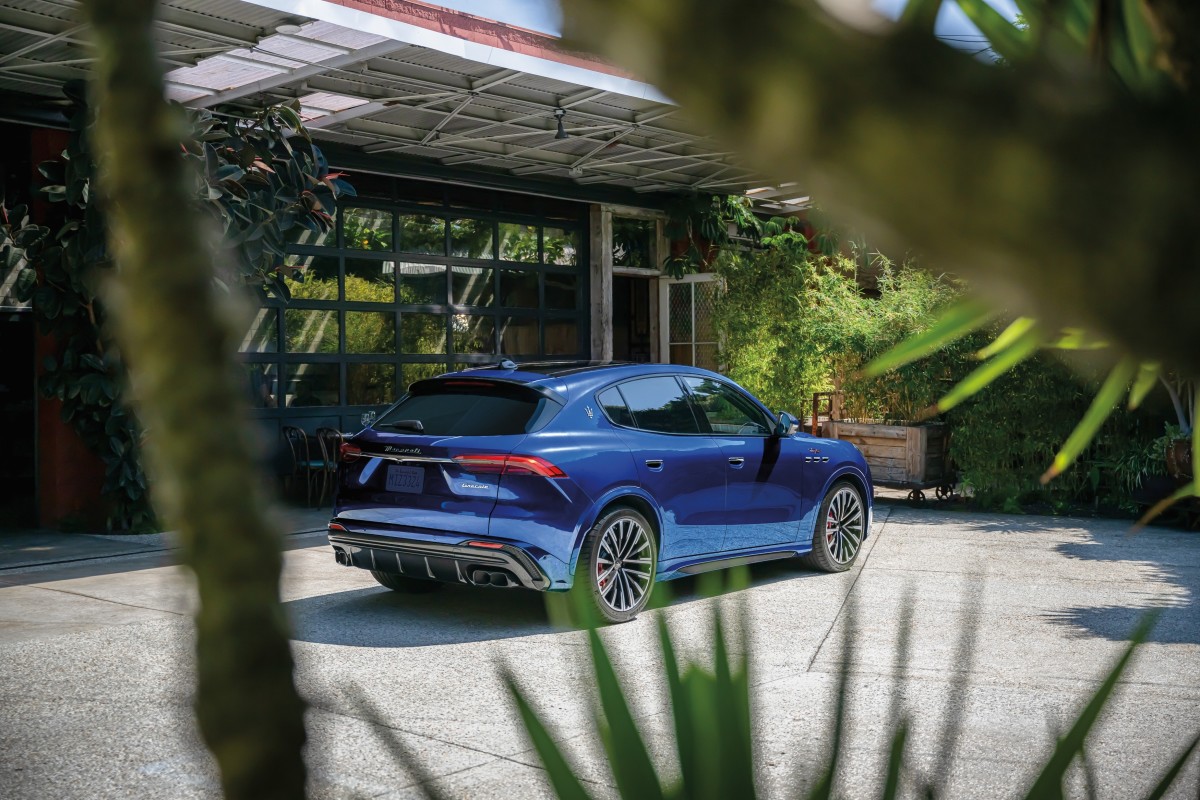Test Drive 2023 Maserati Grecale Trofeo Super SUV Review Men's Journal
