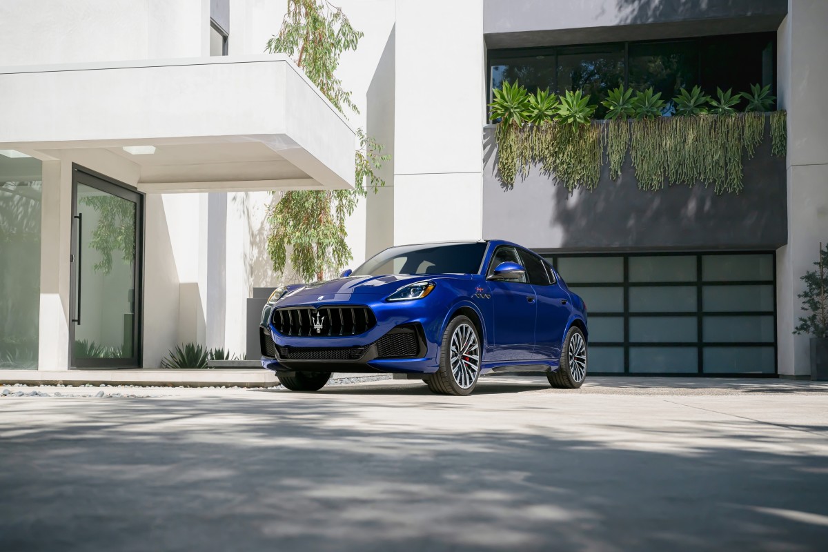 Test Drive 2023 Maserati Grecale Trofeo Super SUV Review Men's Journal