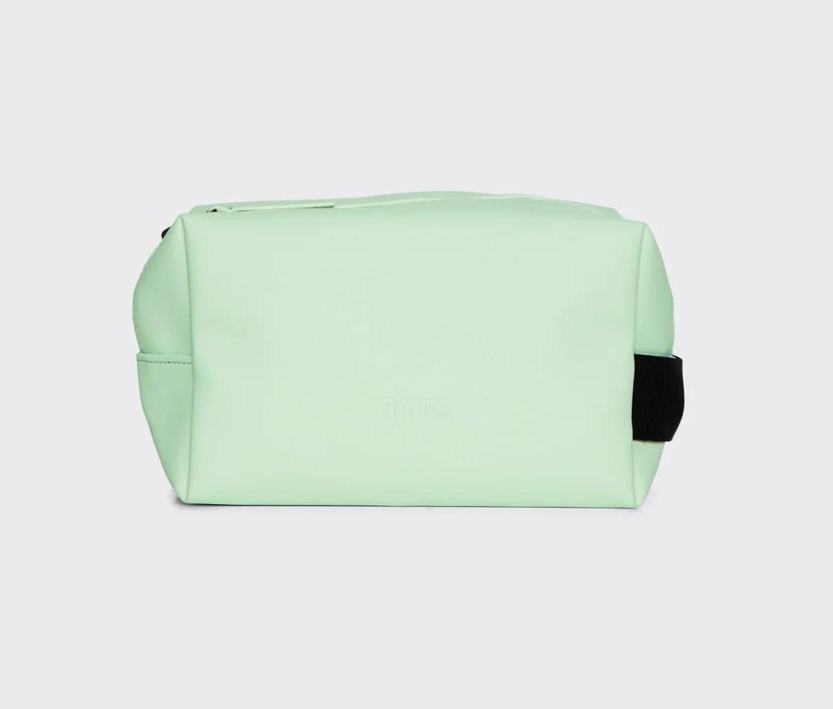 15 Best Men's Toiletry Bags & Dopp Kits in 2023, According to