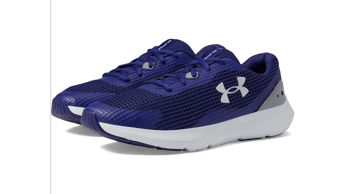 Men's UA Surge 3 Running Shoes