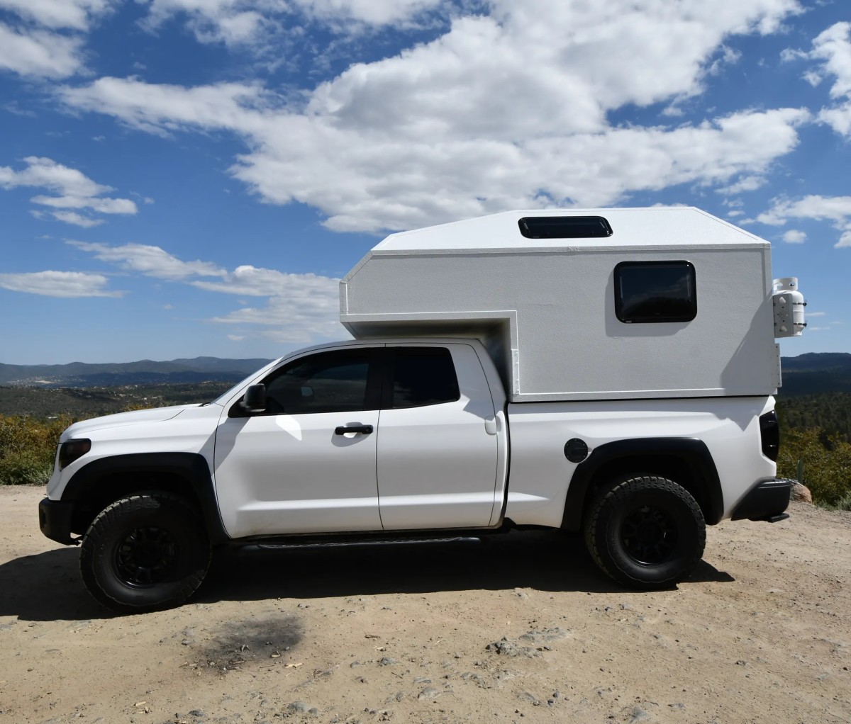 11 Best Truck Campers of 2023 - Men's Journal