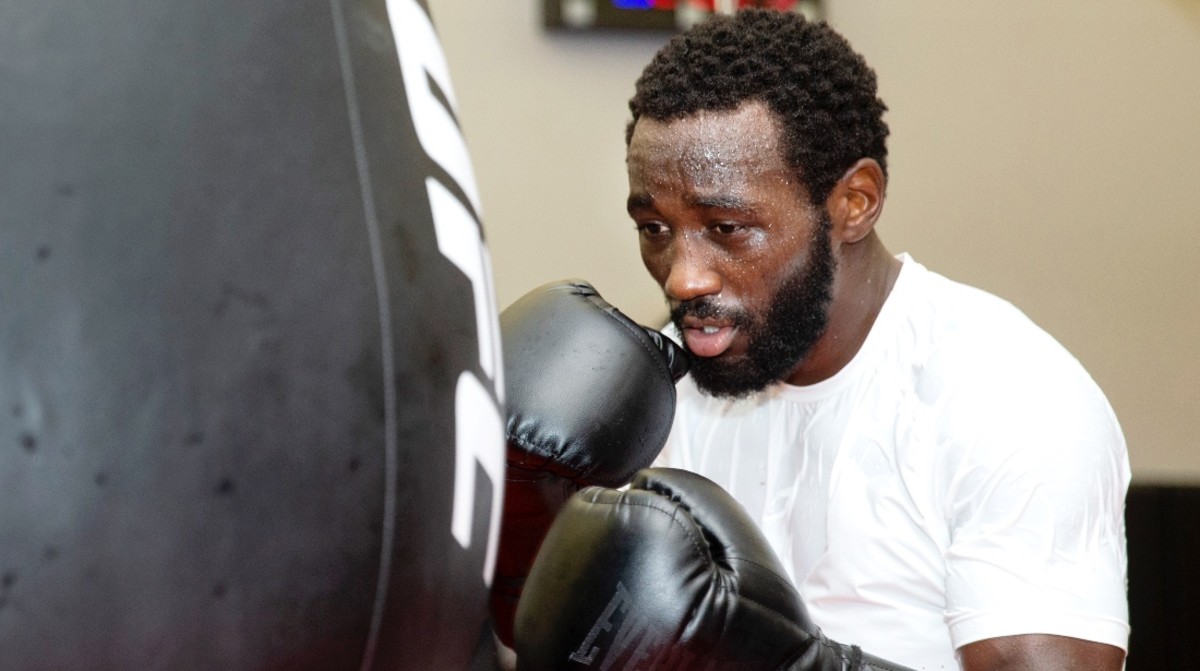 Terence Crawford Gets Into Shouting Match With Errol Spence Fan Ahead